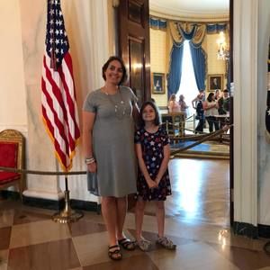 Meet your Posher, Sharon